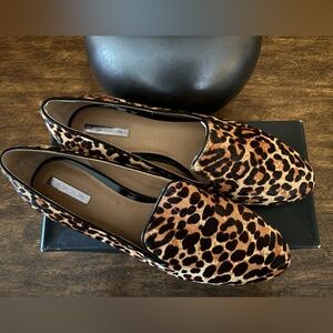 Ta-Foley by Tahari, gently worn, women’s size 10, casual shoes.